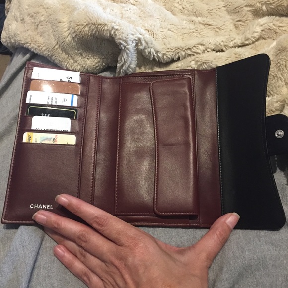 Authentic Chanel Wallet - Picture 3 of 8